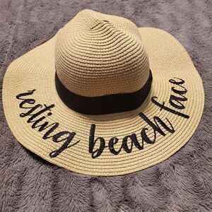 Bundle beach or sun hat for women